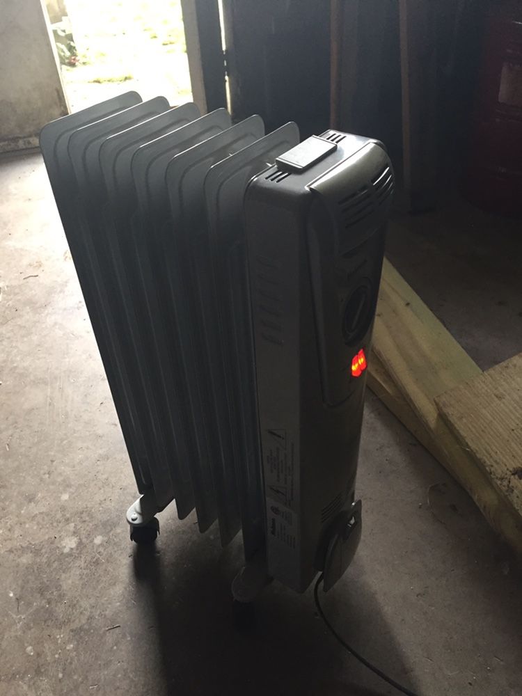 Holmes Radiator Heater