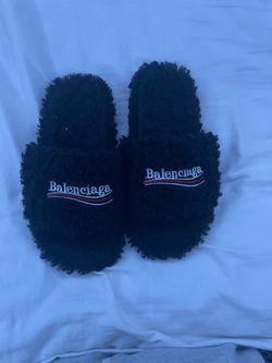 Balenciaga Furry Slide Slippers Black