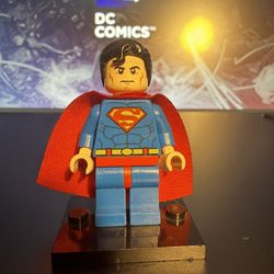 Superman Lego Minifigure