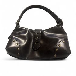Brown leather shoulder bag