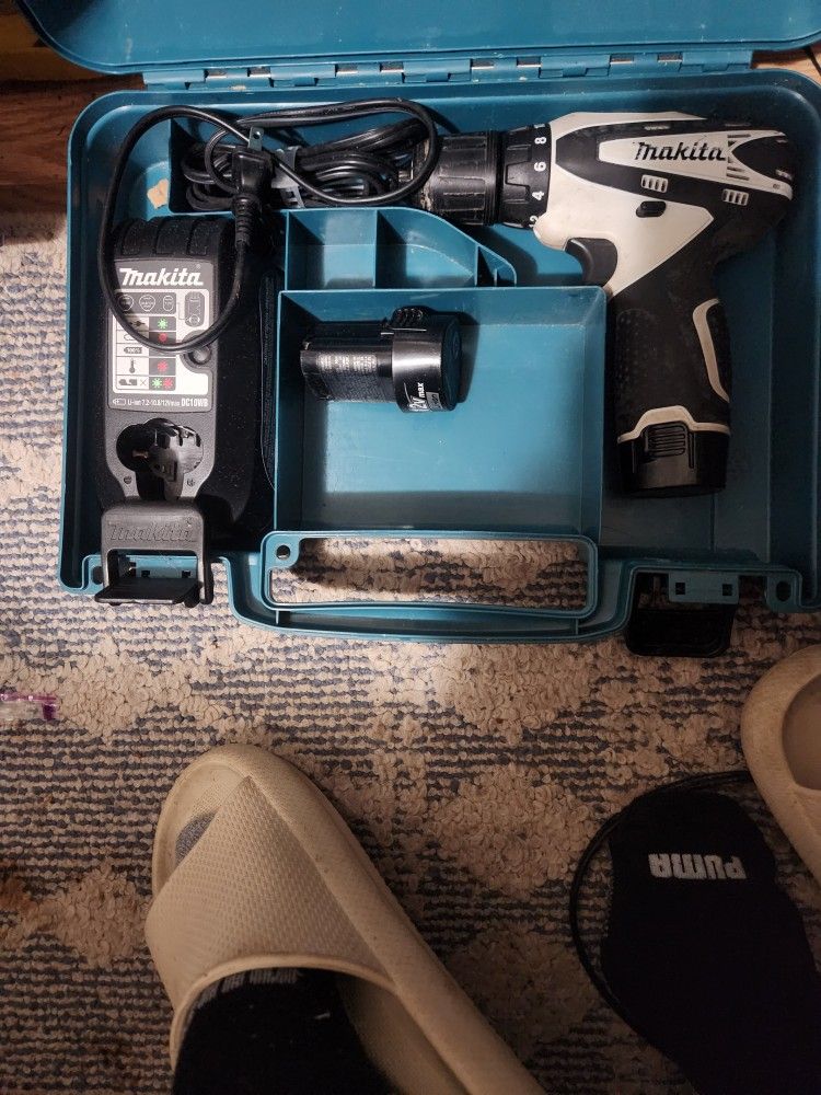 Mikita 12v Drill