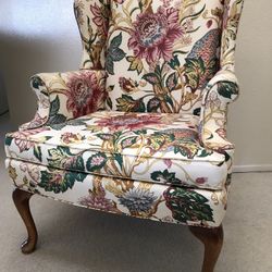 Upholstered Armchair 