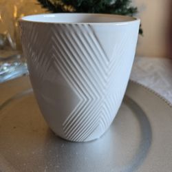 Ceramic Pot With Liner New 5 1/3 Inch  