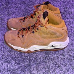 Nike Basketball Shoes Pippins Size 9.5