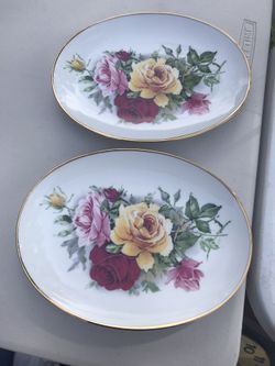 Decorative Plates 