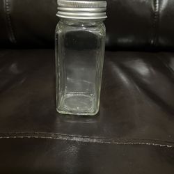 4 Oz Square Glass Bottle (12)