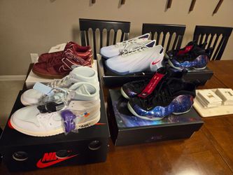 NIKE ALL BRAND NEW
