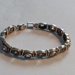 925 Silver Fancy Bracelet With Different Stone Like Sapphire, Amethyst,Pink,Yellow, Green Stone And Poor Mens Diamond.Preowned