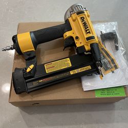 DeWALT 23-GAUGE 2inch PIN NAILER
