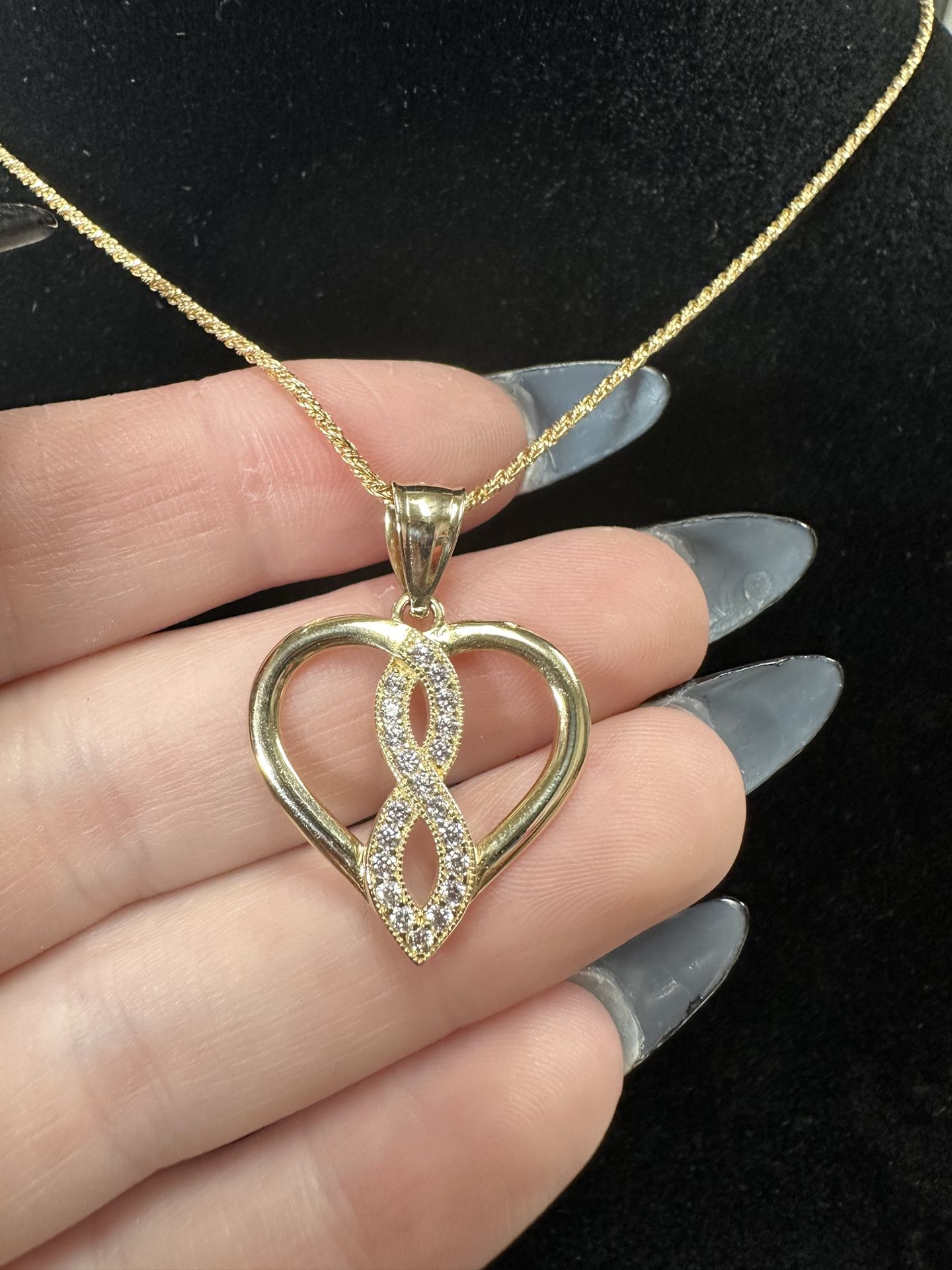 14k Gold Infinity Heart Pendant 