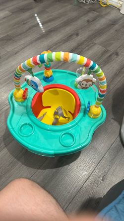 Bright Starts SuperSeat 3-in-1 Seat Playful Paradise Unisex: Detachable Toy Bar, Jungle Animals Pattern, 3-Point Harness