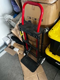 Milwaukee 30152 Convertible Hand Truck Dolly 300-500 lb Capacity