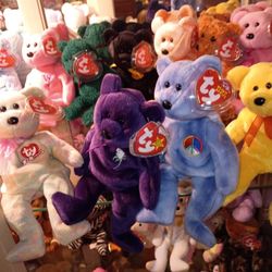 Huge 200  Beanie Babies Collection Mint With Mint Tags Ty Baby Bears 