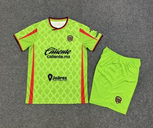 F Juárez soccer uniform/ Uniforme de fútbol