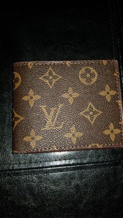LV wallet