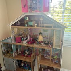 Barbie Mansion House 