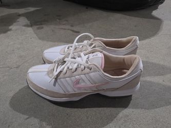 Nike Air 317466-182 Women’s White Gray Pink Golf Cleat Lace Up Shoes Size 9 M