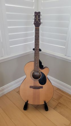 Jasmine S-34C Acoustic Guitar – with case, stand & picks