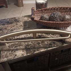 2-in-1 16" Towel Bar with Integrated Grab Bar: Stainless Steel Brushed Gold