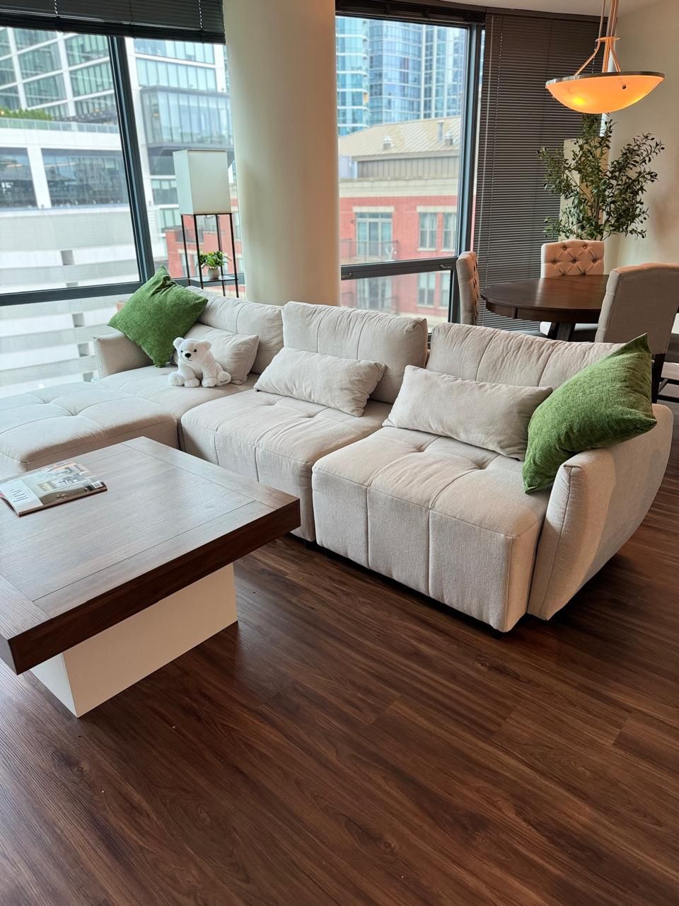 3 Seater Sectional Sofa With Movable Ottoman
