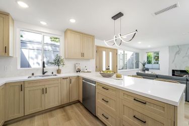 White Oak Kitchen Cabinet And Vanity Big Sale