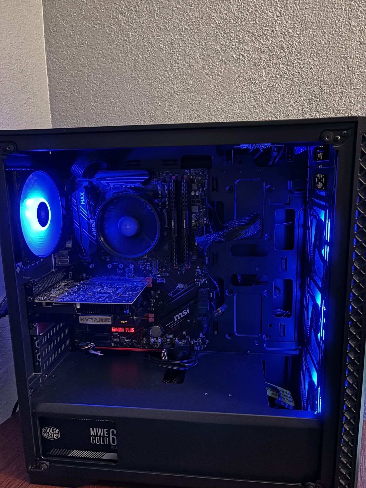 Gaming Pc, Keyboard , and mouse