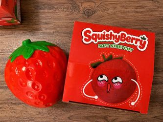 Jumbo Strawberry