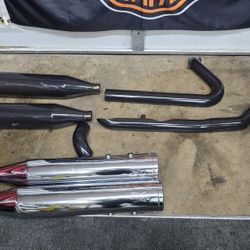Harley-Davidson Exhaust Pipes