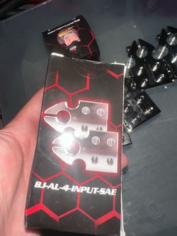 4 INPUT 1/0 AWG SAE ALUMINUM TOP POST BATTERY TERMINALS