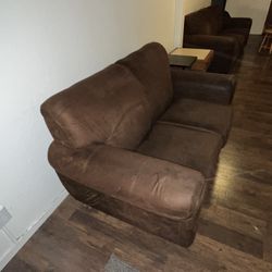 Set Of 2 Couches 