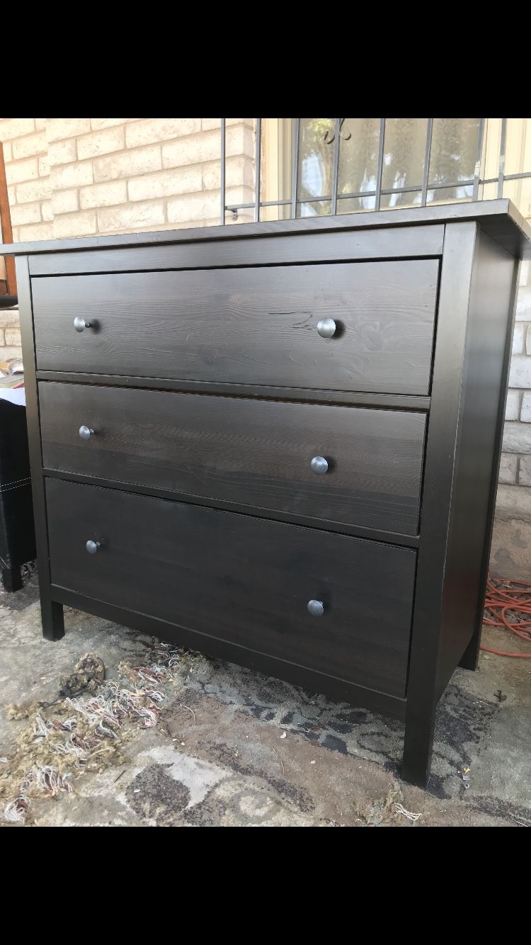Dresser IKEA