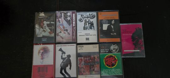CASSETTES VARIOUS TITTLES
