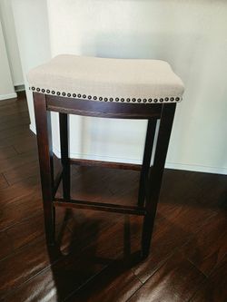 Set of 4 Bar Stools – $95
