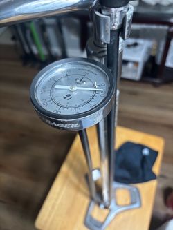 Bontrager Charger Floor Pump