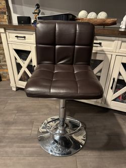 Adjustable Bar Stool