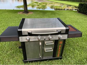 Blackstone Pro Series Outdoor Grittle, 36” XL 4-burner Flat Top Grill with Cabinet, Stainless Steel, Clean