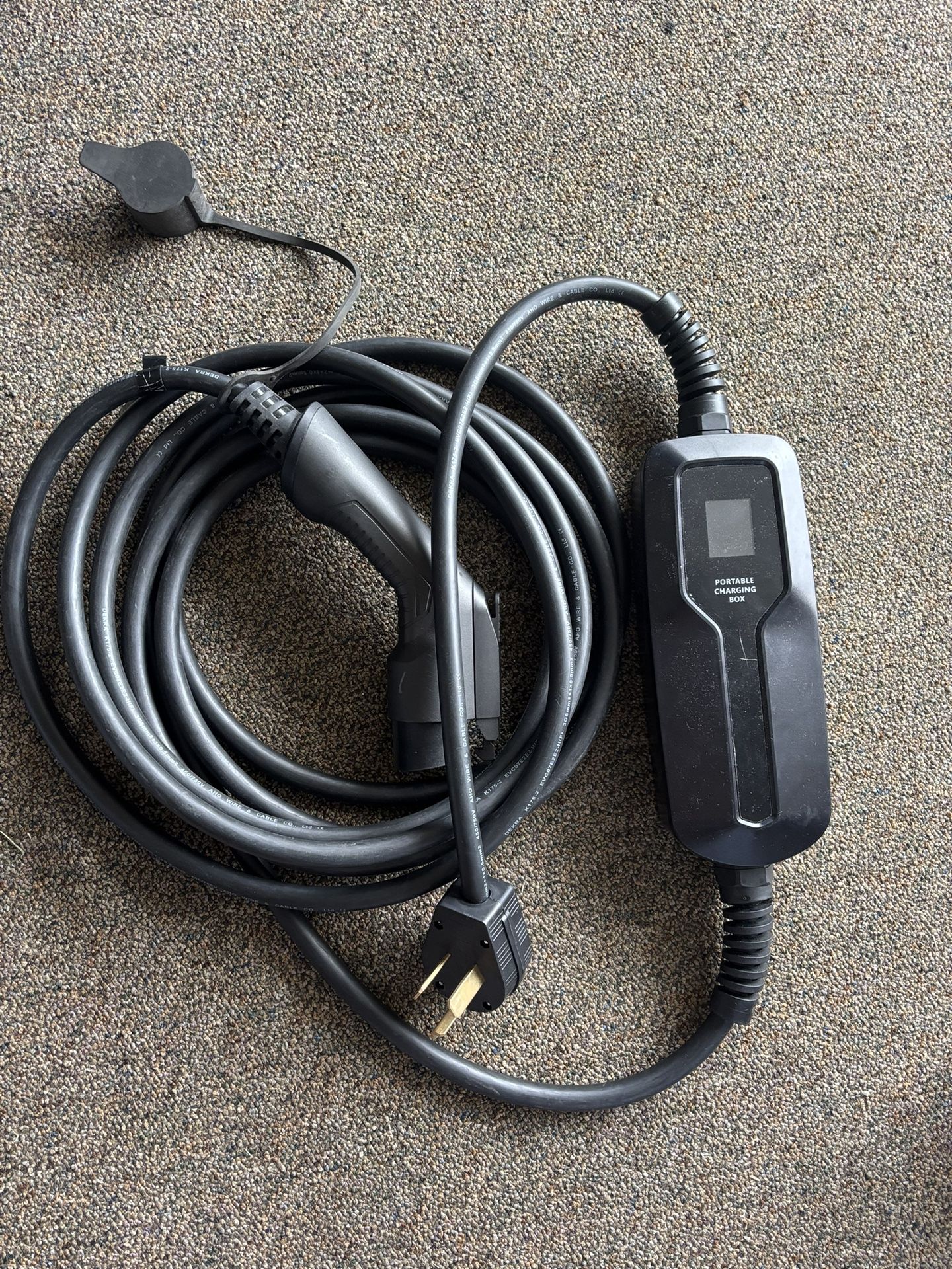 Portable EV Charger. 3 Prong. J1772.