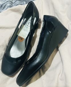 Women’s Shoes