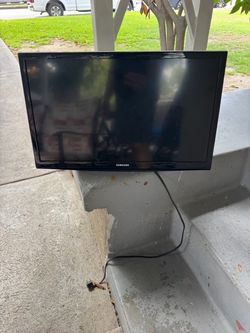 24” Samsung TV