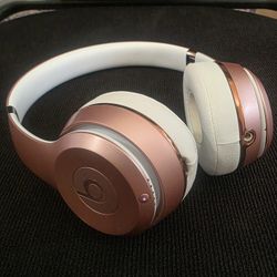 Beats SOLO 3 - A1796 - Pink - Wireless Bluetooth Headphones