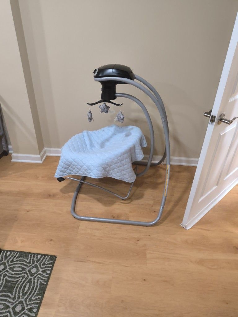 Baby Bouncer for free 