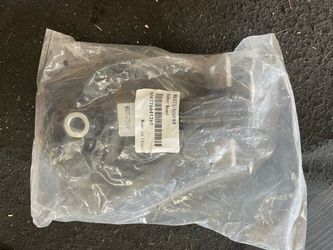 Engine Torque Strut Mount