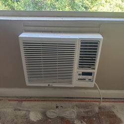 Used air Conditioner/heater Window Units Works Great