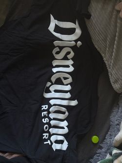 New Disneyland Resort Black long sleeve