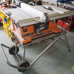 Rigid 10” Table Saw With Collapsible Stand