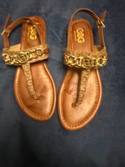 Women sandals