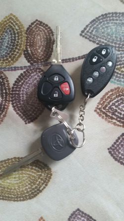 Rav 4 extra key with remote.....