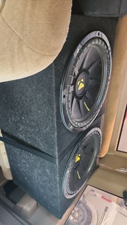 2 Kicker CompS with box