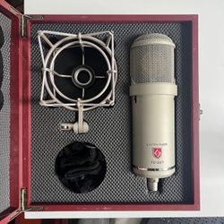 Lauten Audio FC-387 Atlantis Excellent Condition + Case & Shockmount 