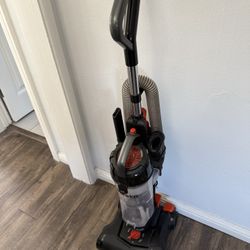 Vacuum Eureka Power Speed Bagless Upright
